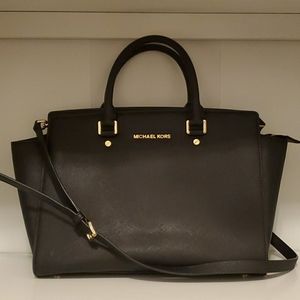 Michael Kors Selma Medium Leather Satchel Black